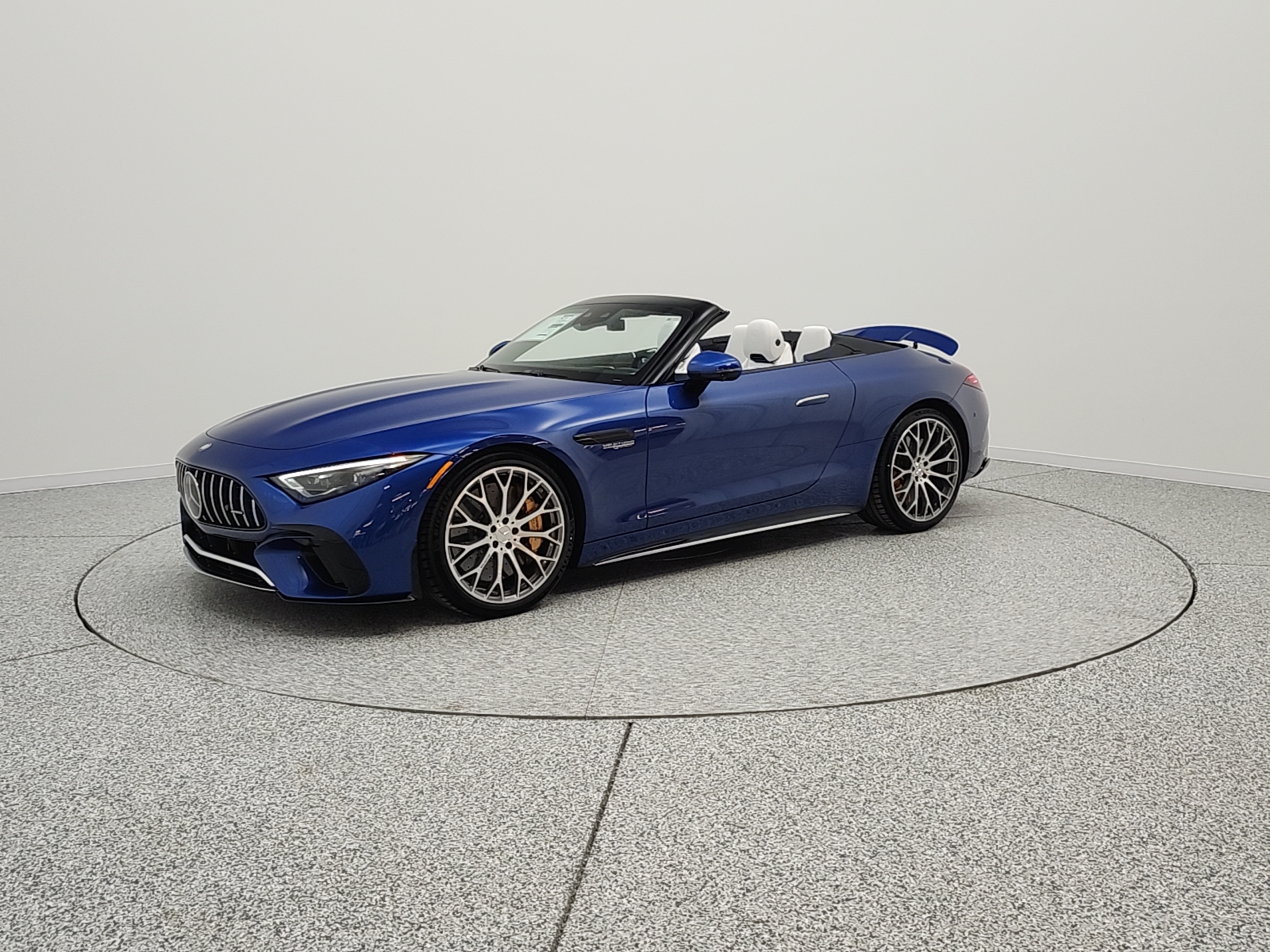 12 New Mercedes-AMG® SL Roadster for Sale in Newport Beach, NV 12 New Mercedes-AMG® SL Roadster for Sale in Newport Beach, NV